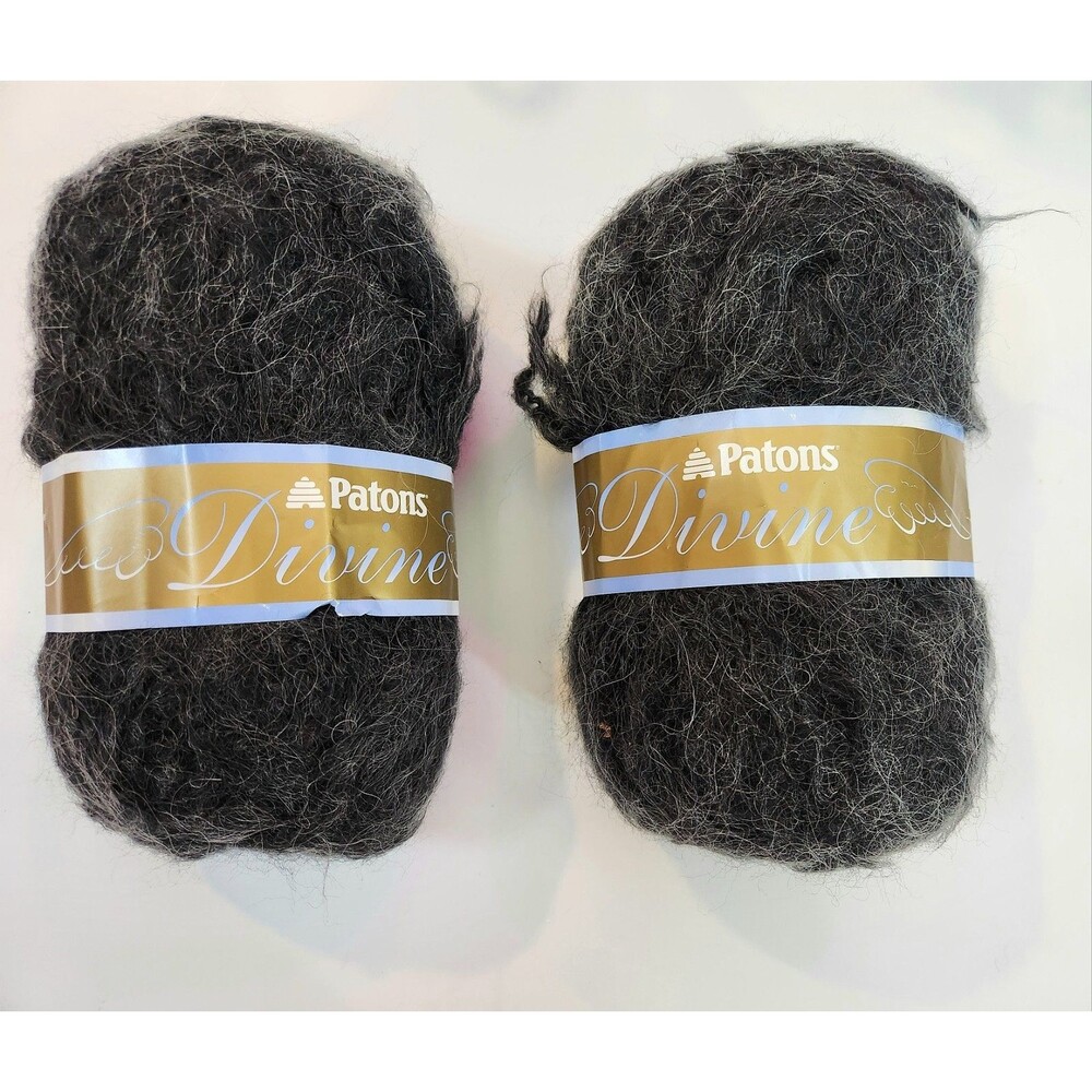 New PATONS DIVINE Soft Mohair Blend Yarn 2 Skeins Lot ~ 3 1/2 Oz / 100 Gram Each
